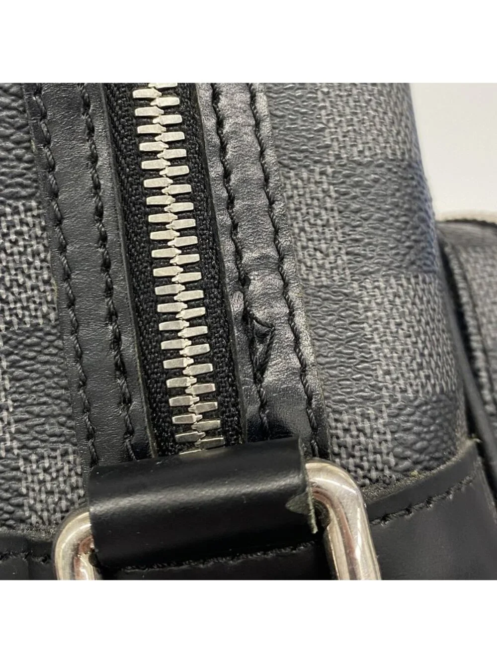 Louis Vuitton Shoulder Bag Damier Graphite Io Black Gray